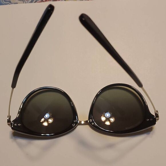 VINTAGE SUNGLASSES   - Picture 10 of 10
